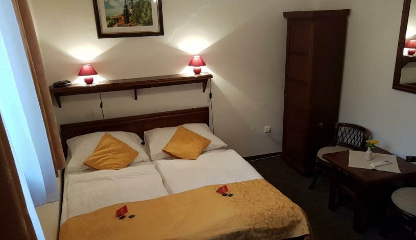 Hotel BARBORA Český Krumlov - Dvoulůžkový pokoj B, Dvoulůžkový pokoj A, Čtyřlůžkový pokoj A